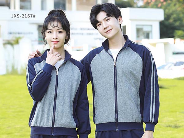 中学校服