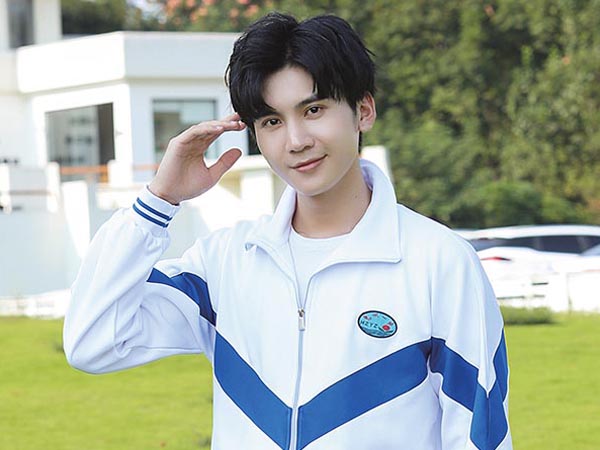 中学校服
